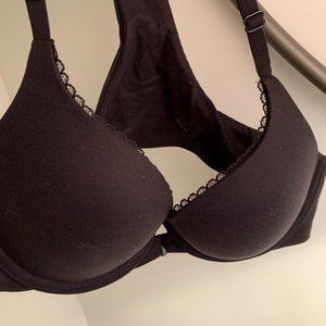 Victoria's Secret Push-Up Perfect Shape Racerback Bra in Front Close